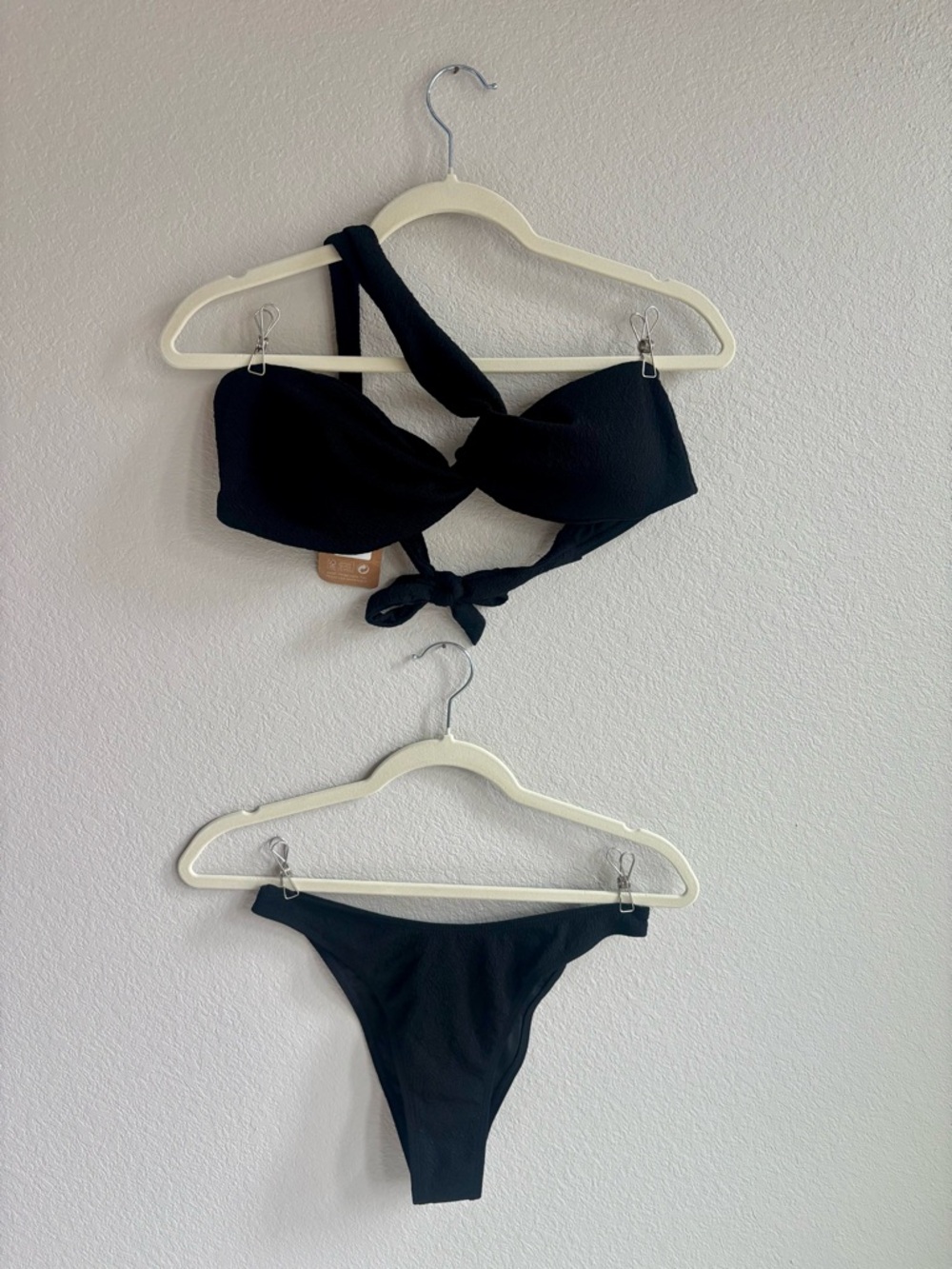 Black Twist Front Women's Bikini Set